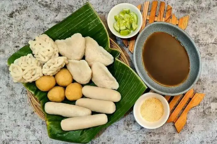 10 Makanan Tradisional Palembang Yang Wajib Dicoba Icope