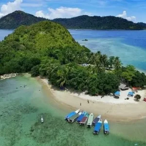 Menjelajahi Pesona Pulau Mandeh, Surga Wisata Tersembunyi di Pesisir Selatan