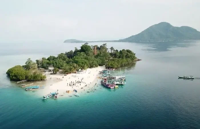 Pulau Pahawang, Pulau Cantik di Lampung dengan Berbagai Aktivitas Seru