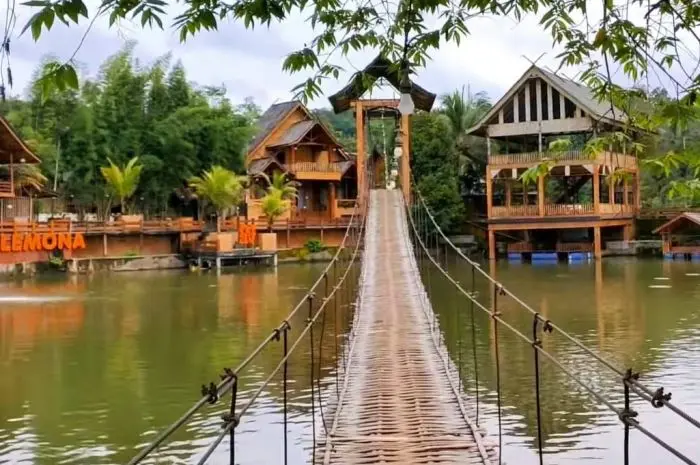 10 Tempat Wisata Terbaik di Tasikmalaya yang Wajib Dikunjungi untuk Liburan Seru